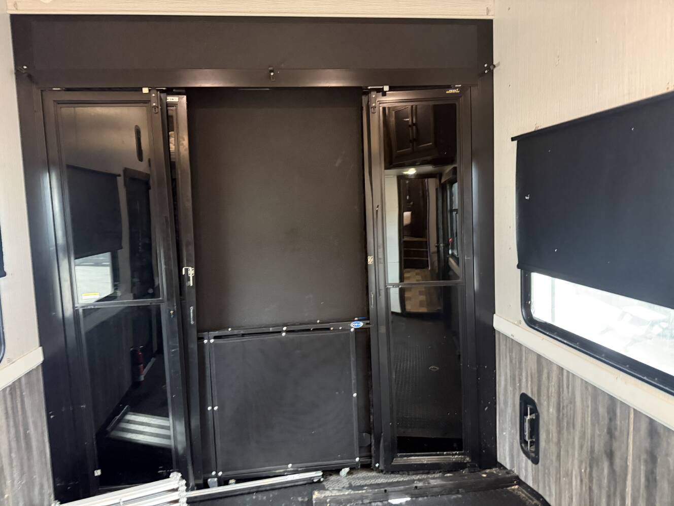 A photo of this 2021 Heartland CYCLONE 4007