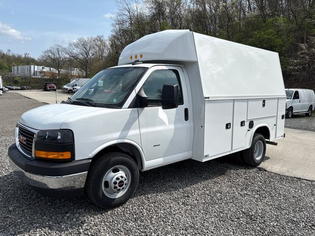 2025 GMC Savana 3500 in Pleasant Hills, PA
