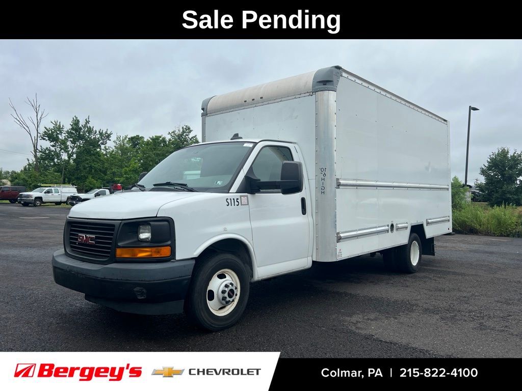 2017 GMC SAVANA in Colmar, PA