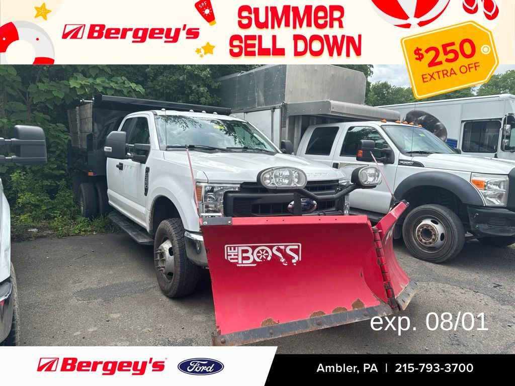 2020 FORD F350 in Ambler, PA