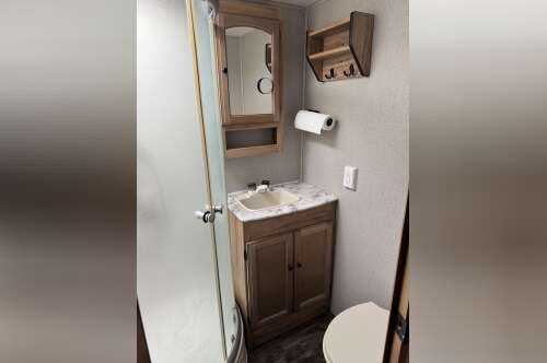 2019 Coachmen FREEDOM EXPRESS ULTRA LITE 246 RKS in ortonville MI