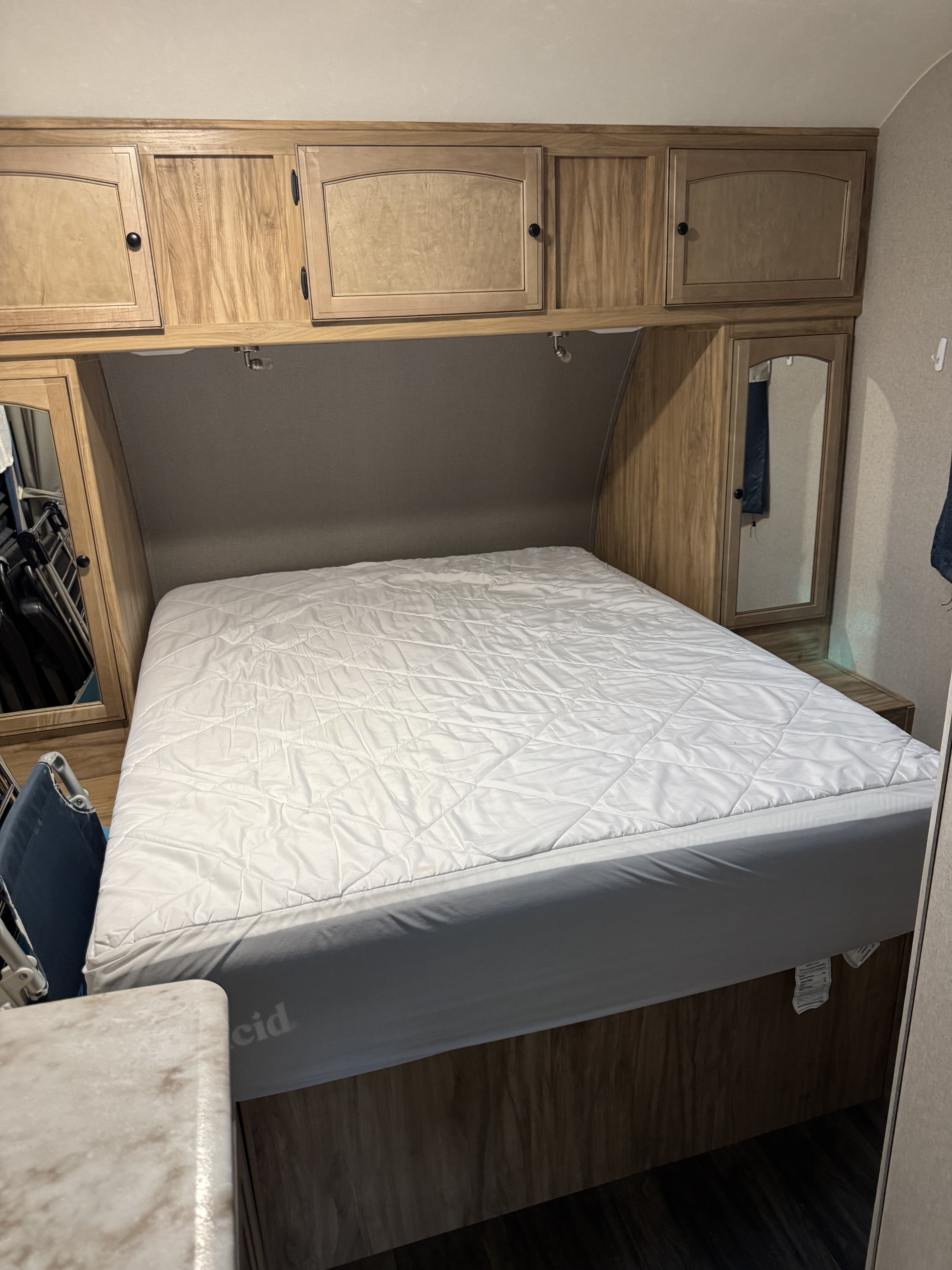 2019 Coachmen FREEDOM EXPRESS ULTRA LITE 246 RKS in ortonville MI