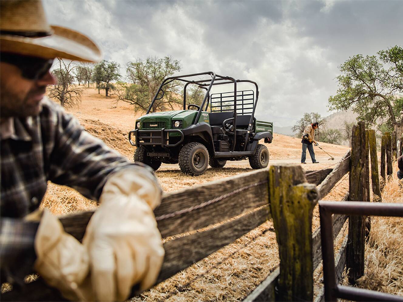 A photo of this 2026 Kawasaki MULE™ 4010 Trans4x4 HUGE PRICE CUT * 3YR WARRANTY SAVE!