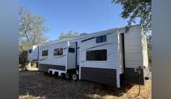 2013 Recreation By Design MONTE CARLO LIMITED EDITION RV