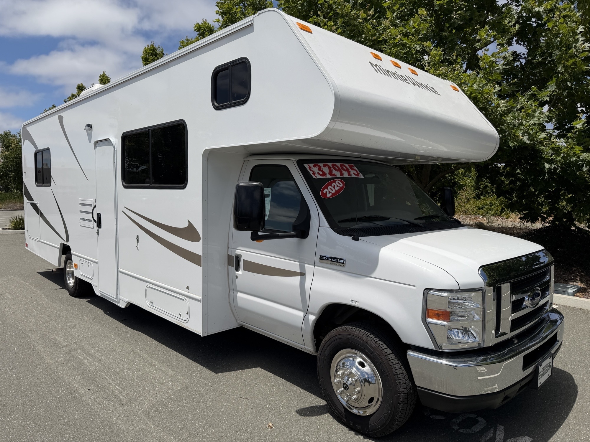 2020 Winnebago MINNIE WINNIE 328QR in newark CA