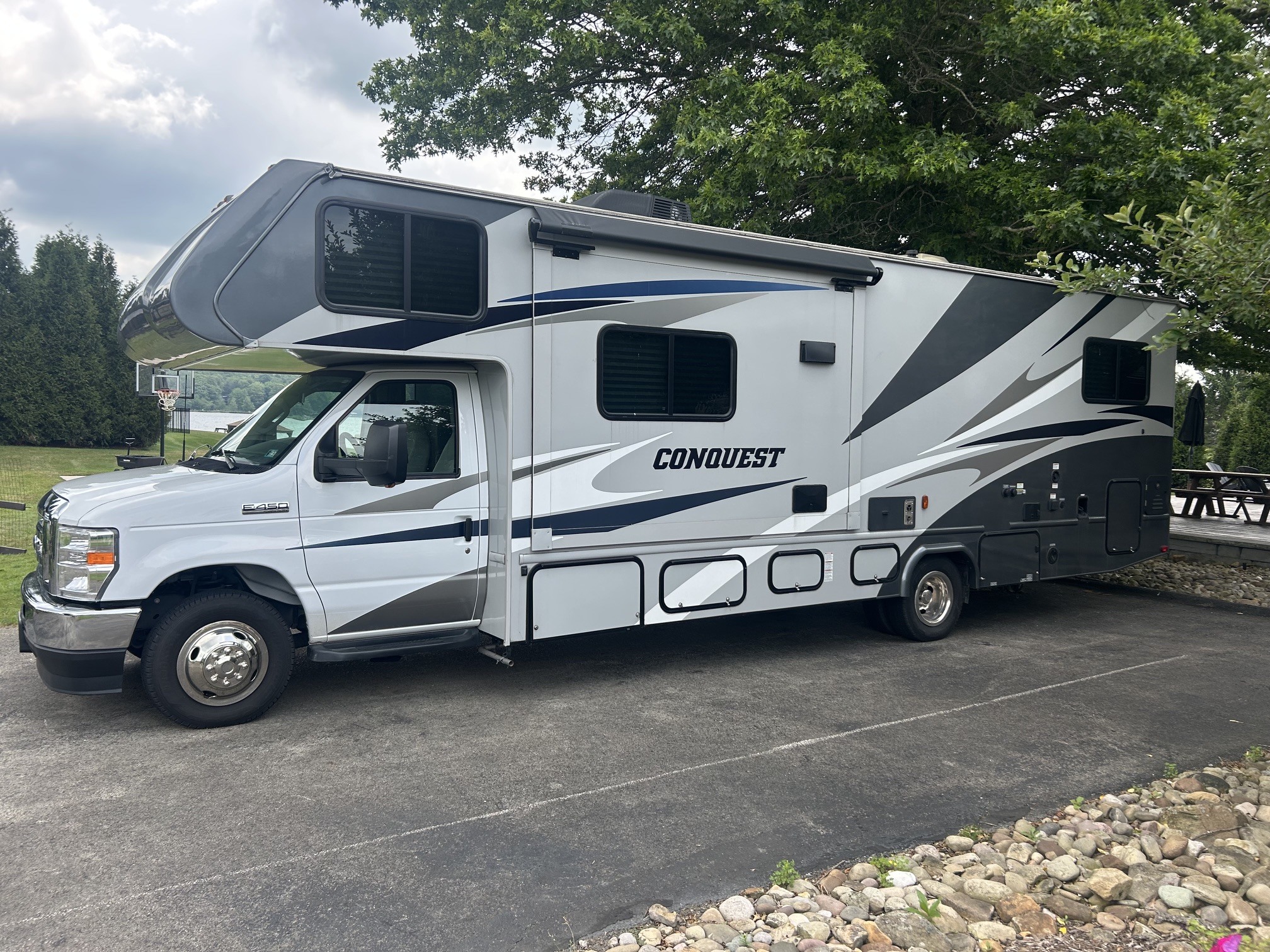 2024 Gulf Stream CONQUEST CLASS C 63111 RV