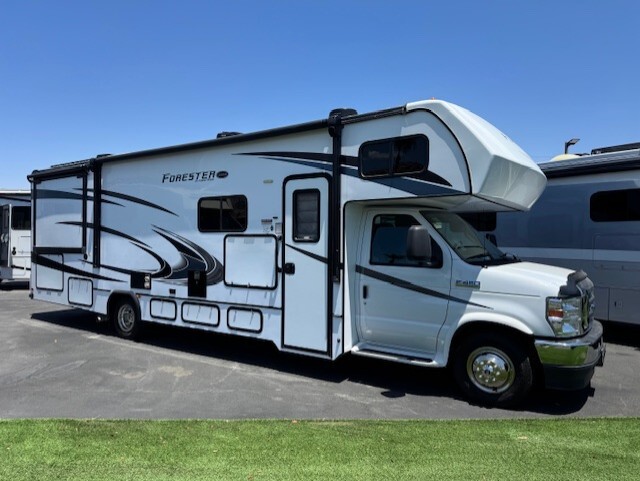 2021 Forest River FORESTER 3011DSF RV