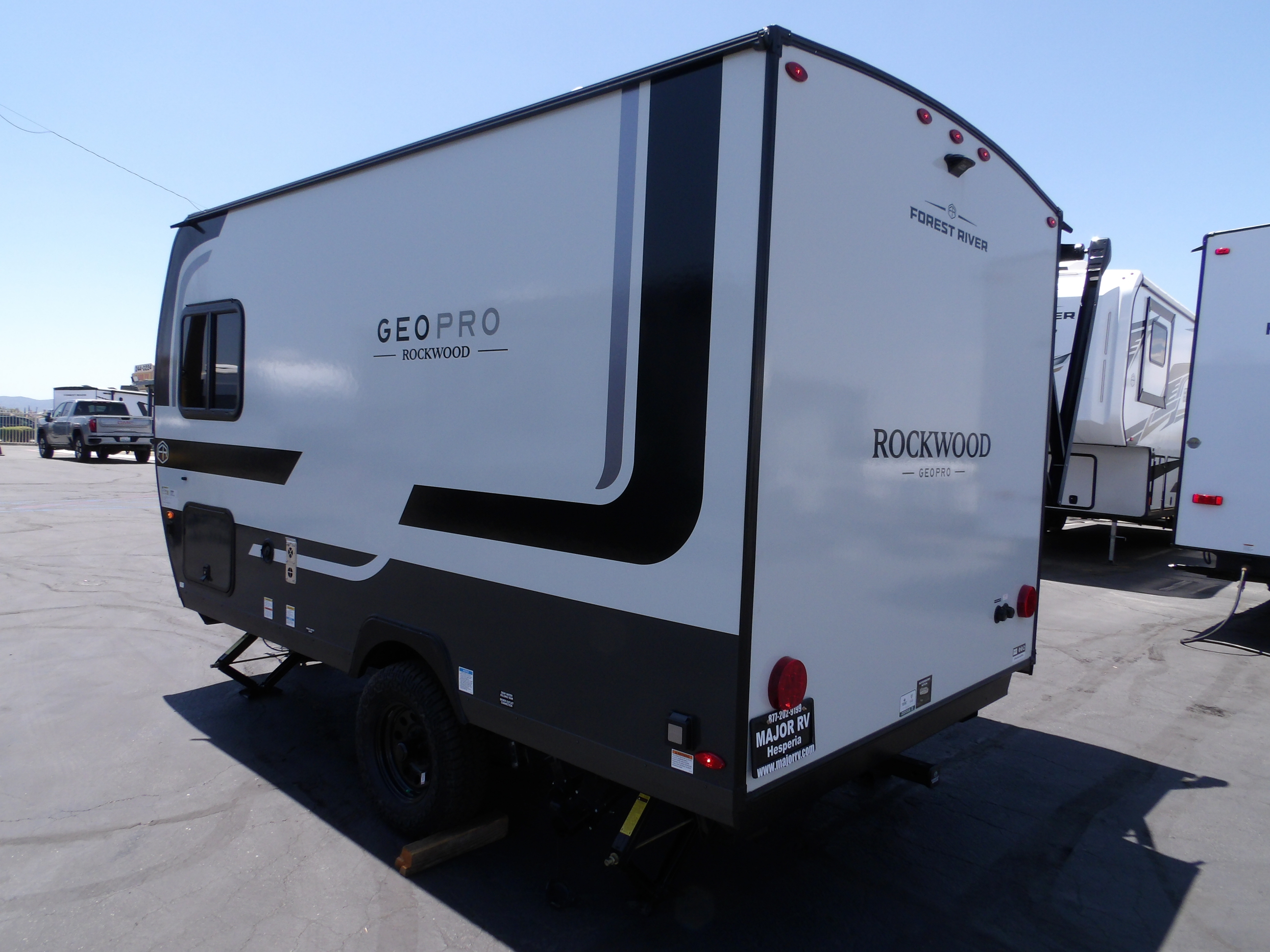 2027 Forest River ROCKWOOD GEO PRO 13DLE in hesperia CA