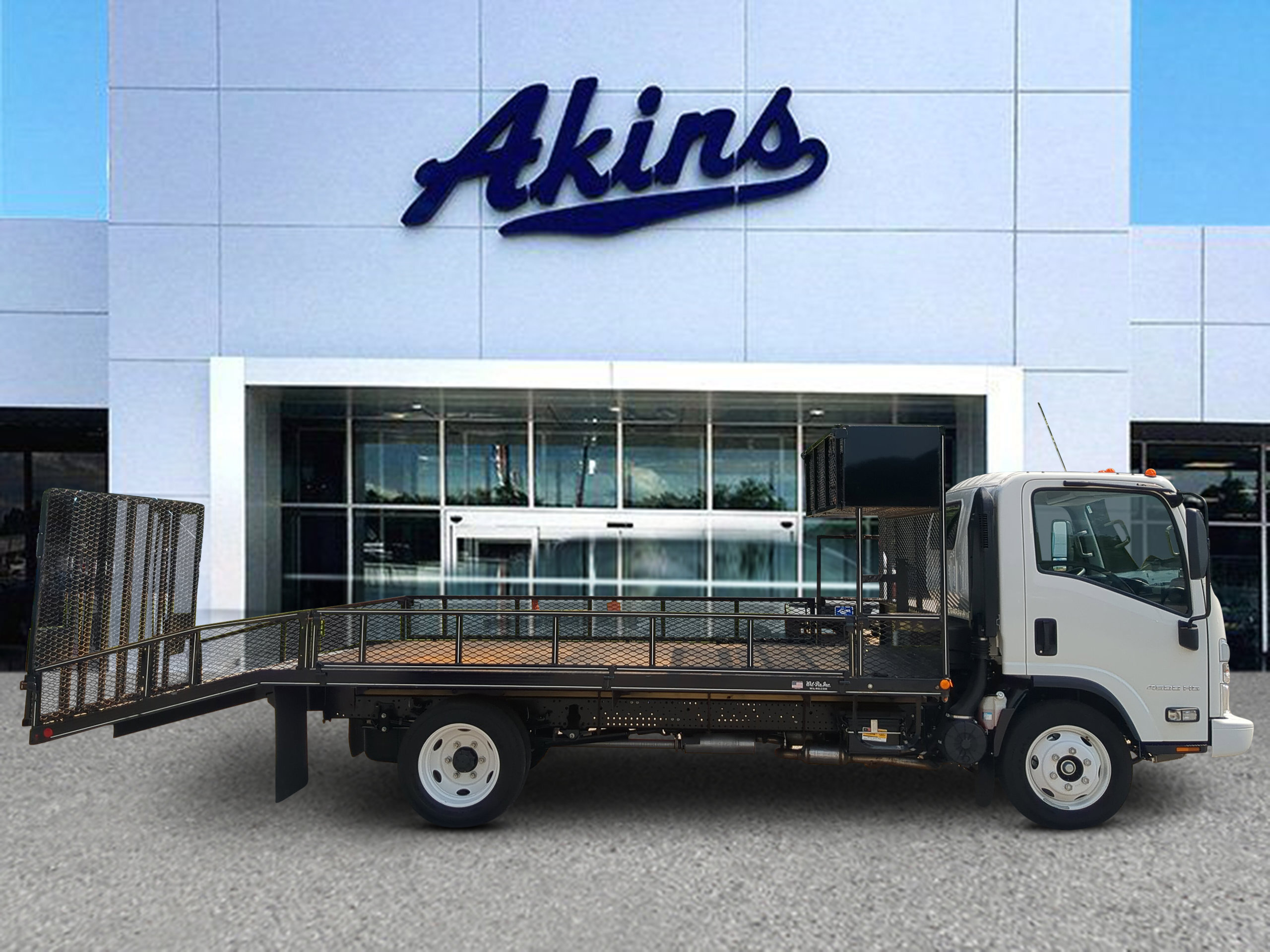 2024 CHEVROLET 4500 HG LCF Gas in Winder, GA