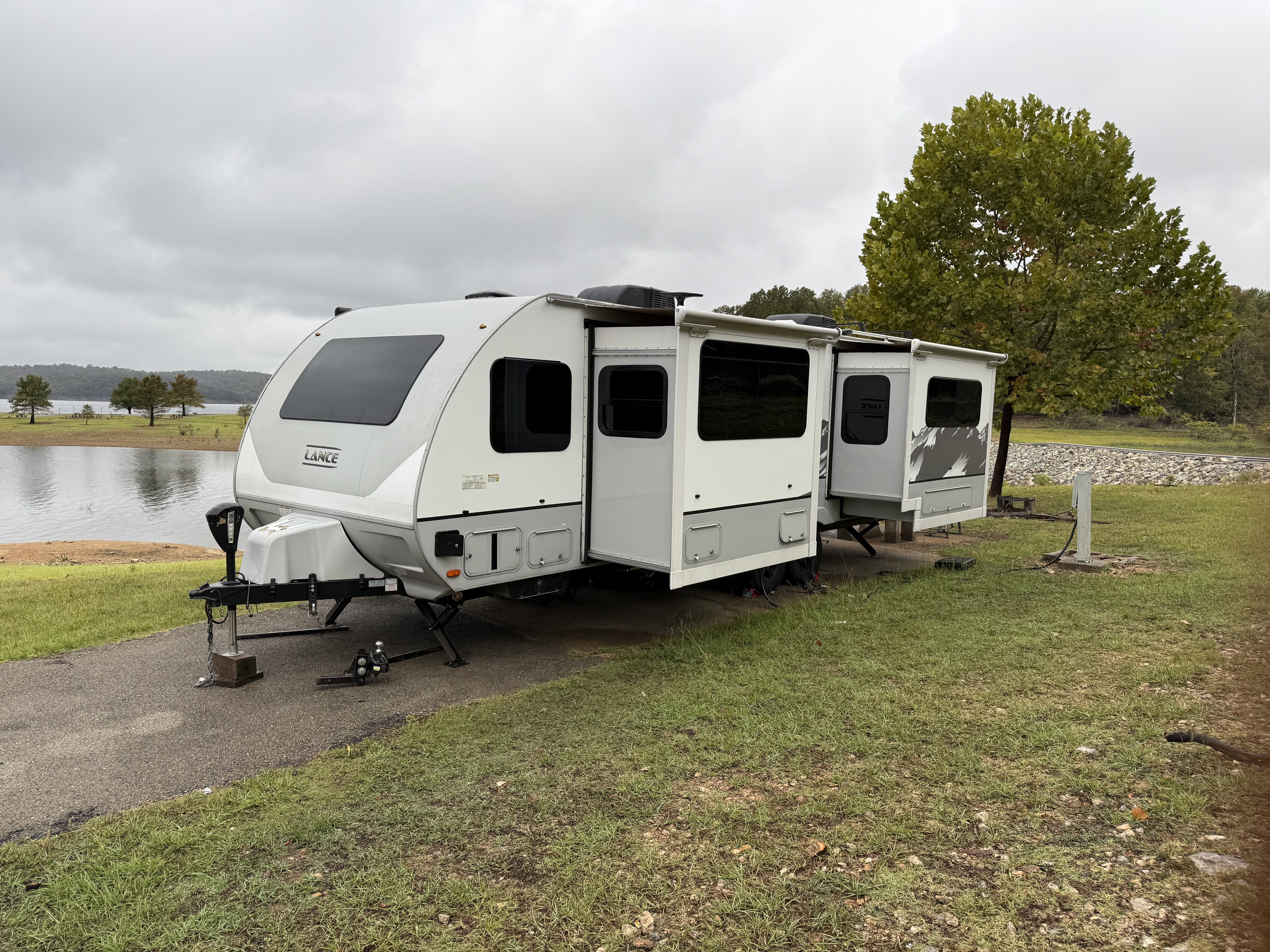2021 Lance 2465 TRAVEL TRAILER in mountain home AR