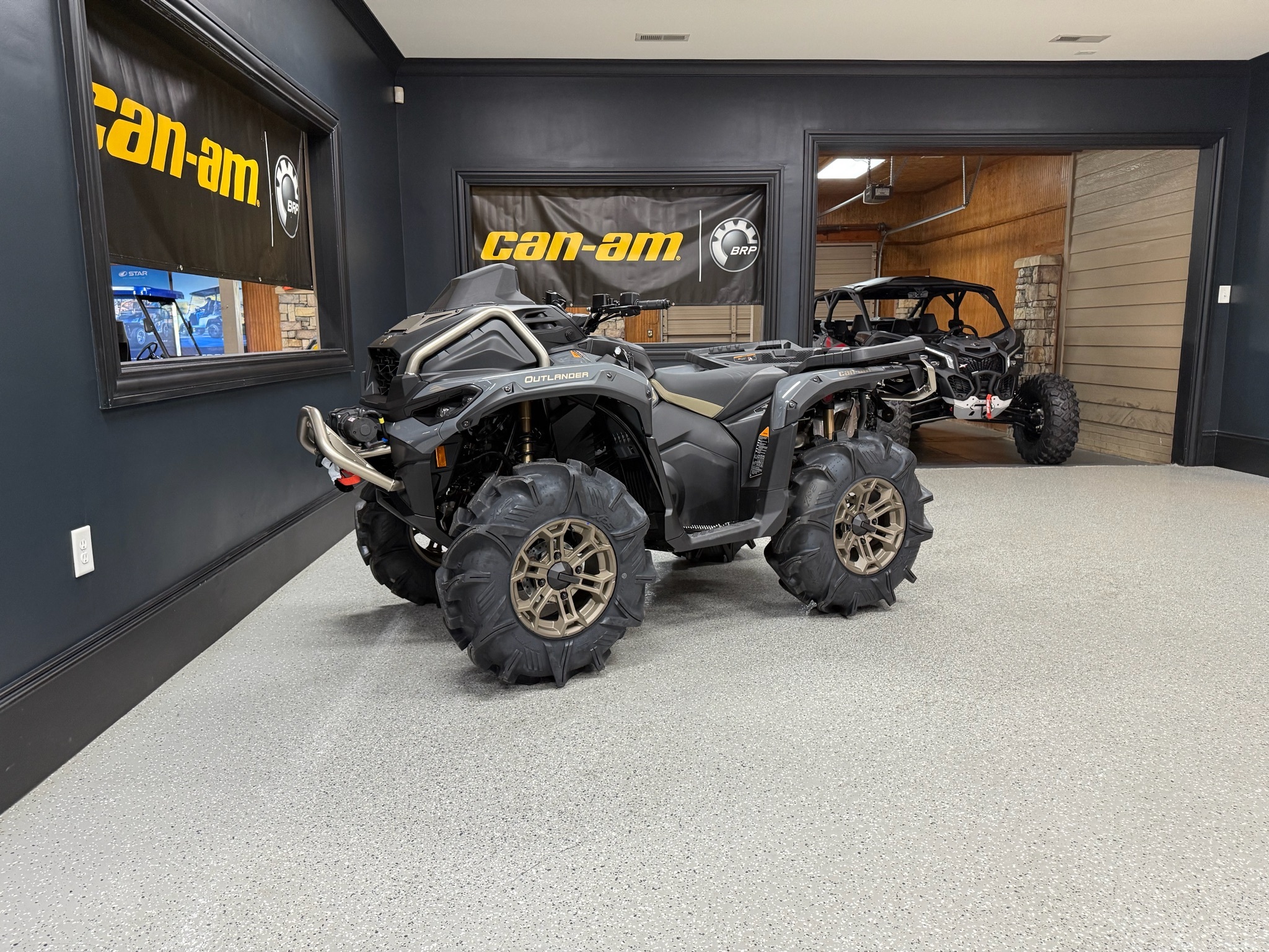 2026 Can-Am Outlander X MR 850 in iron station NC