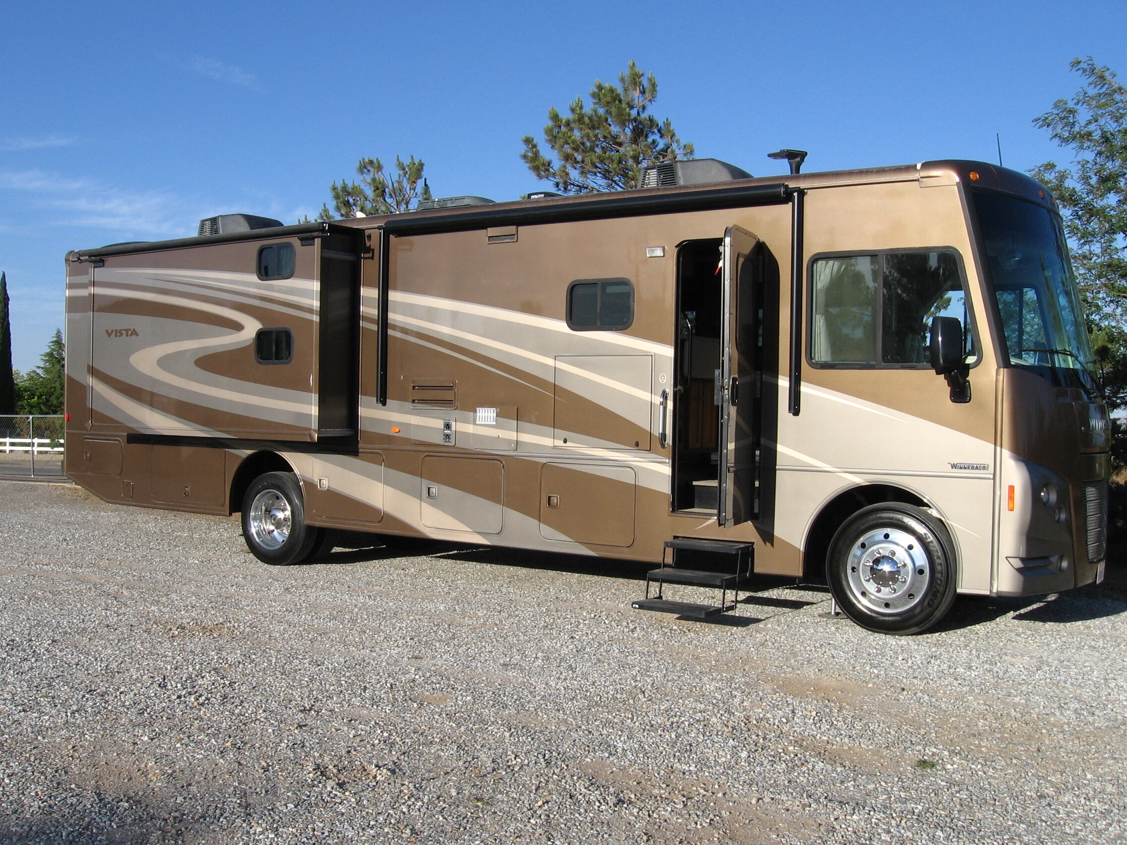 2015 Winnebago VISTA 35B RV