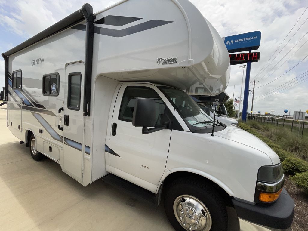 2027 Thor Motor Coach Geneva 21VT Chevy RV
