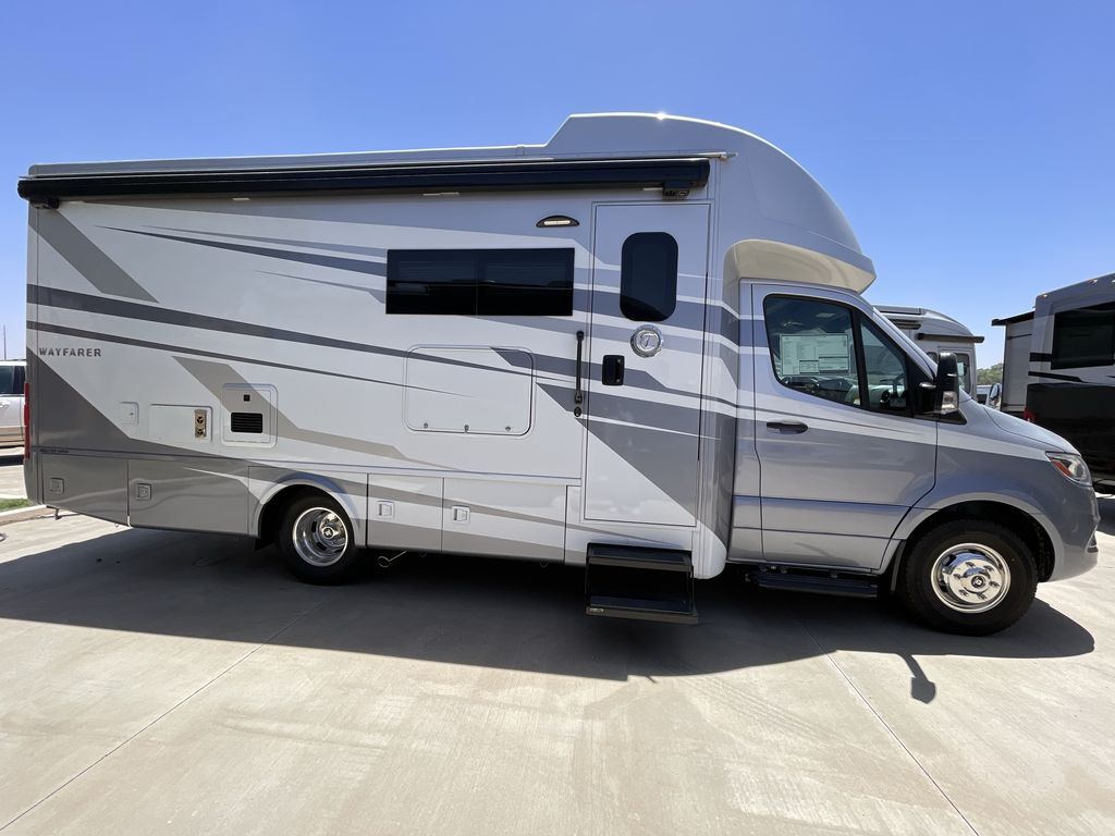2026 Tiffin Motorhomes Wayfarer 25XRW in lubbock TX