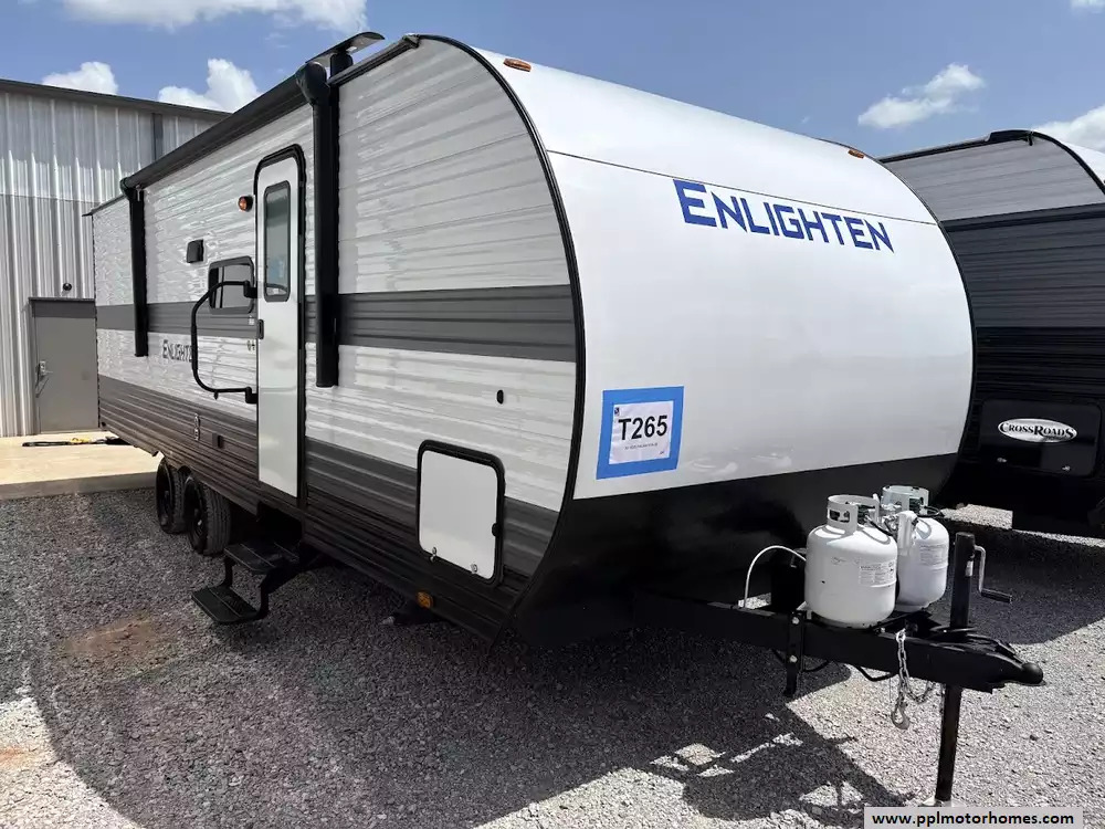 2025 Gulf Stream Enlighten SE 27BHS in el reno OK