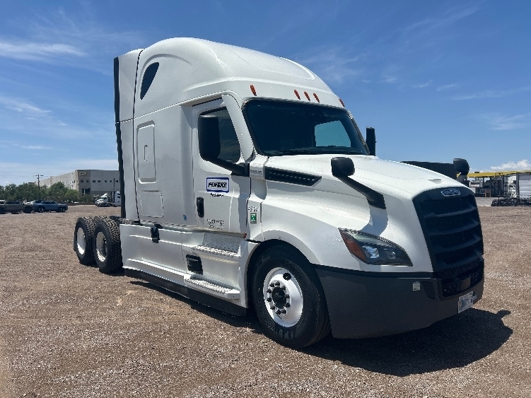 2022 FREIGHTLINER CASCADIA 126 in Phoenix, AZ