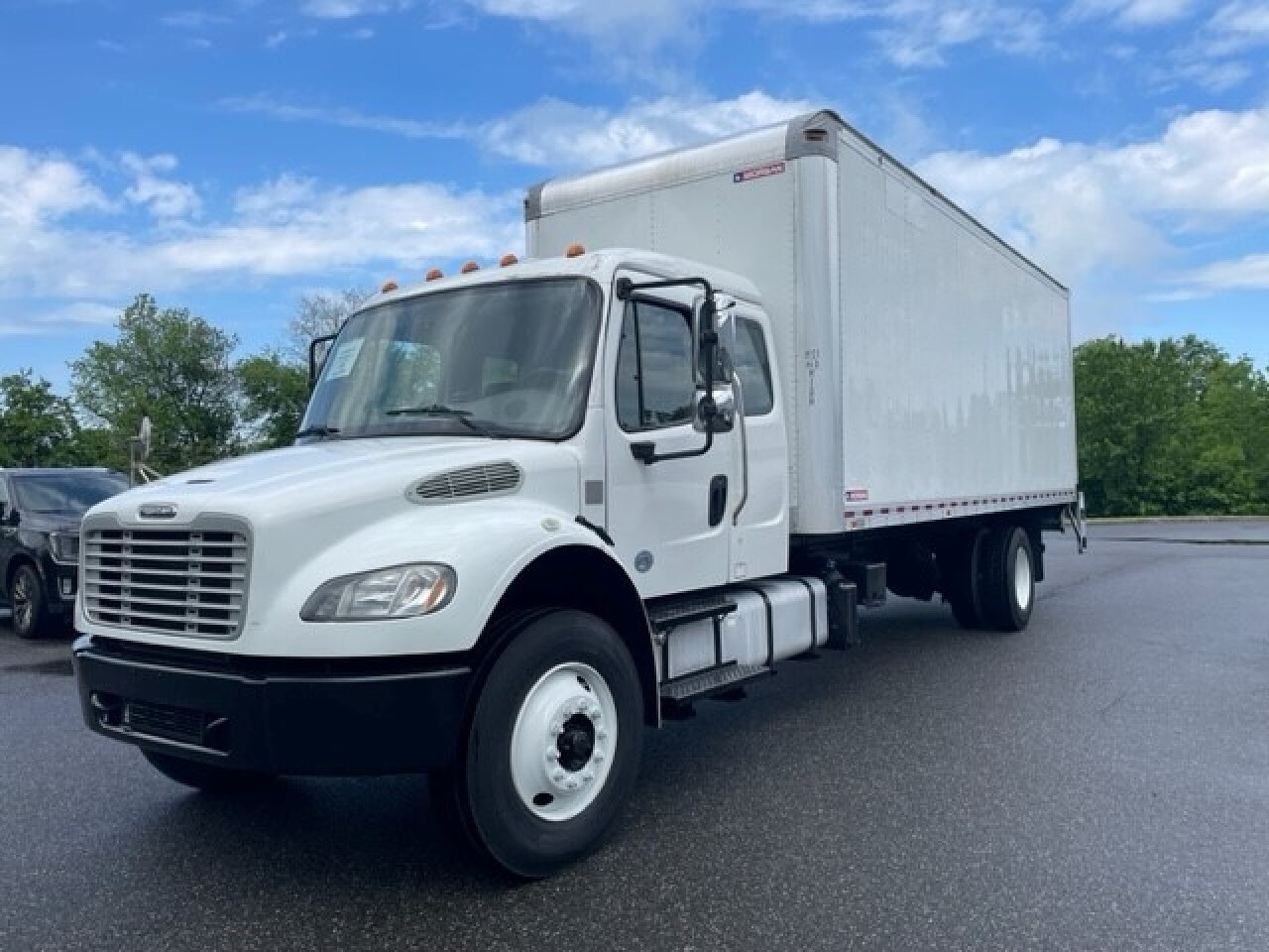 2018 FREIGHTLINER BUSINESS CLASS M2 106 in Swedesboro, NJ