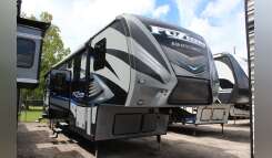 2016 Keystone Rv Fuzion 420 Fifth Wheel Toy Hauler RV