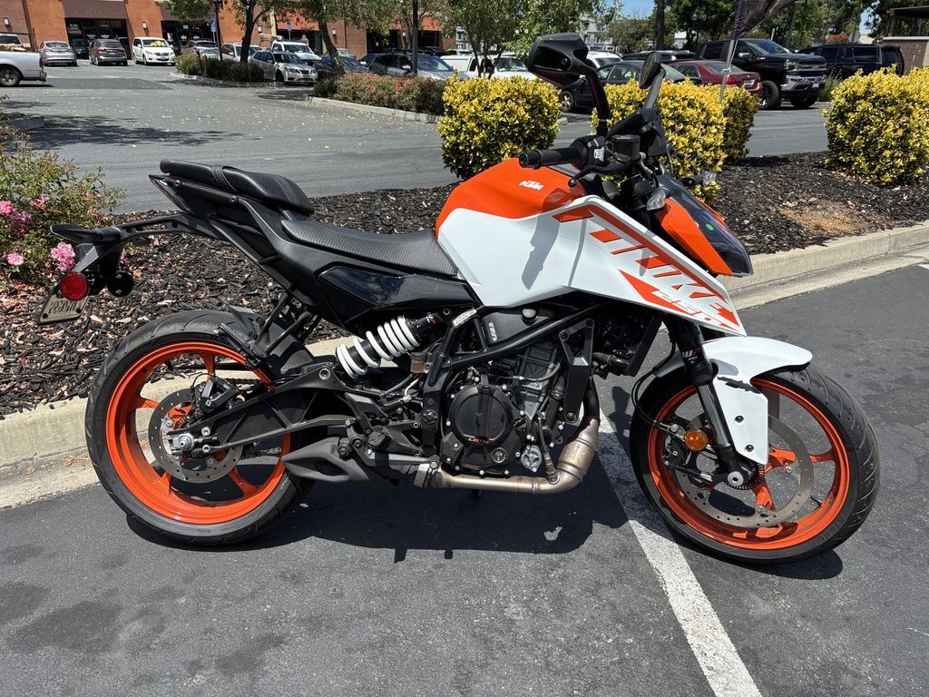 2024 KTM 250 Duke 250 in Concord, CA