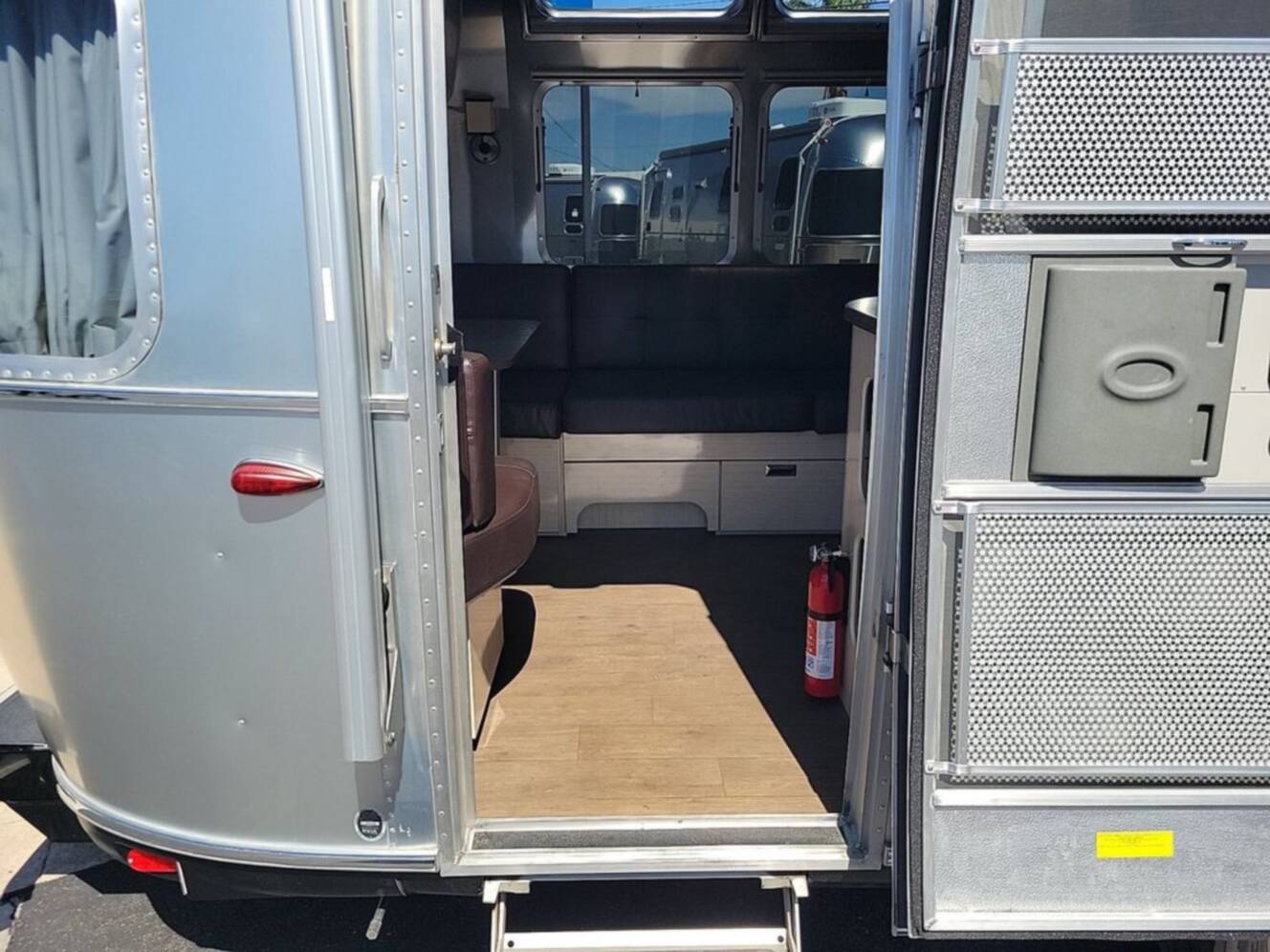 A photo of this 2018 Airstream International Serenity 27FB Queen