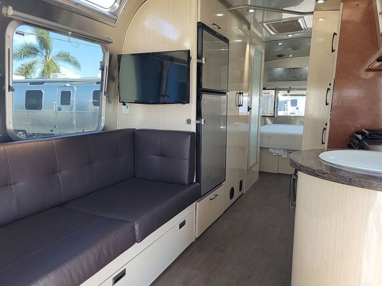 A photo of this 2018 Airstream International Serenity 27FB Queen