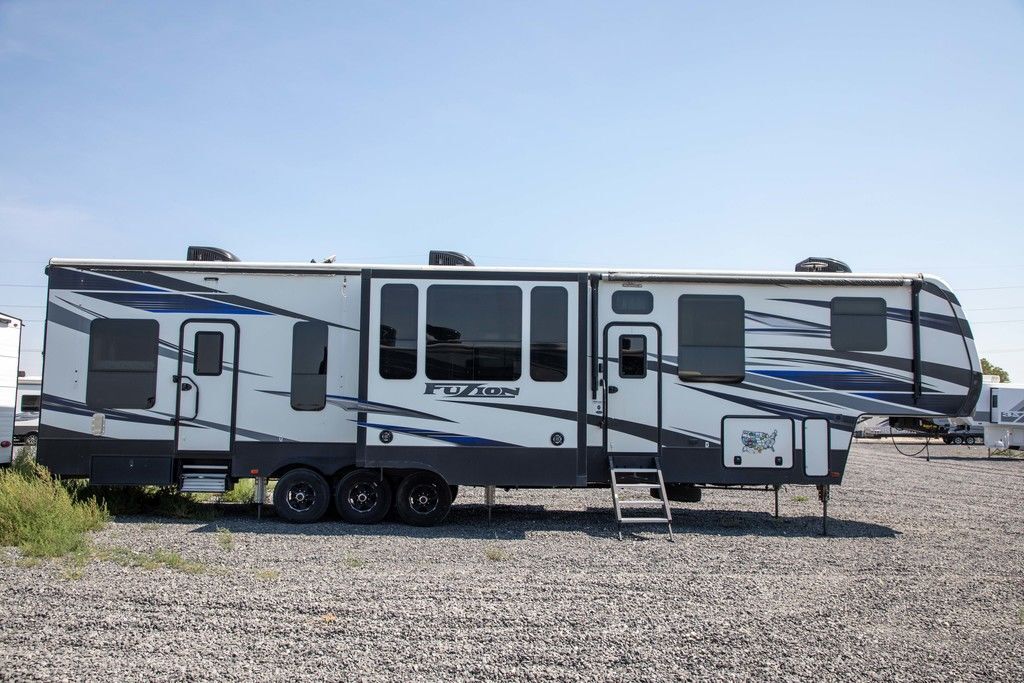 2018 Keystone Rv FUZION Fuzion 417 in moses lake WA