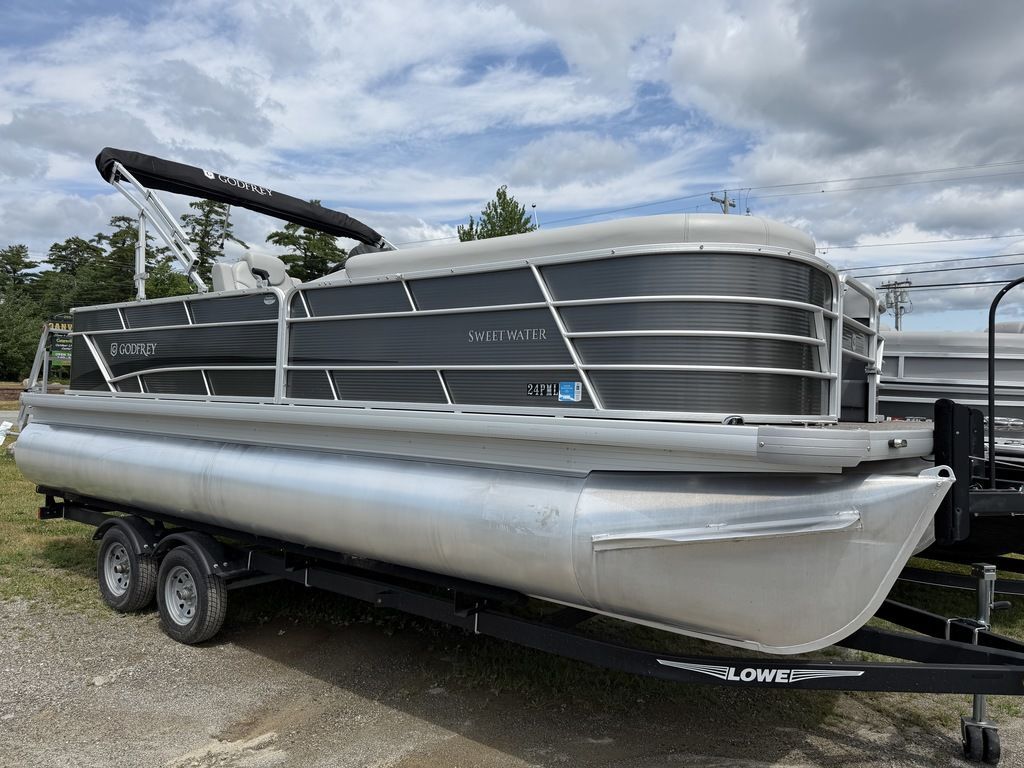2022 Godfrey SW 2286 FS in holden ME
