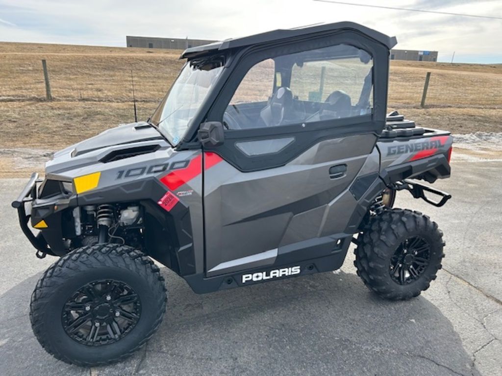 2022 Polaris® General 1000 Premium UTV/Utility ATV