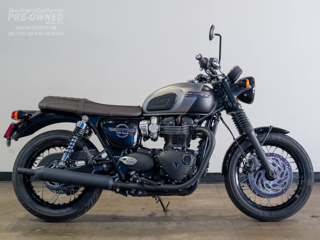 2026 Triumph Bonneville T120 Black Matt silver ice BLACK in Brea, CA