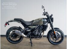 Royal Enfield Debuts Guerrilla 450 Apex image