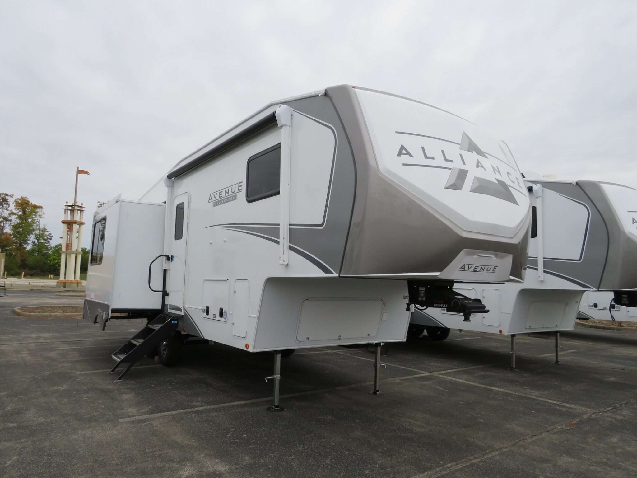 2026 Alliance AVENUE ALL-ACCESS SERIES 25RL in jeffersonville OH