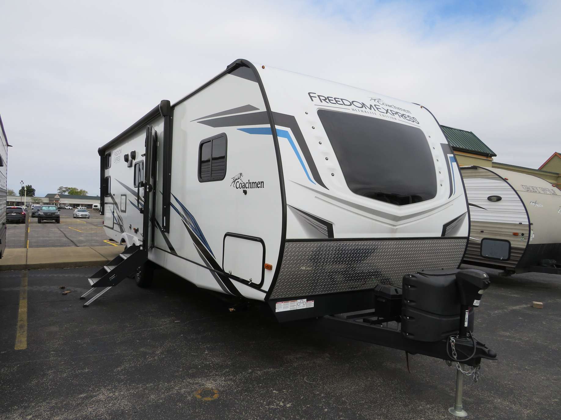 2023 Coachmen FREEDOM EXPRESS ULTRA-LITE 294BHDS in wilmington OH