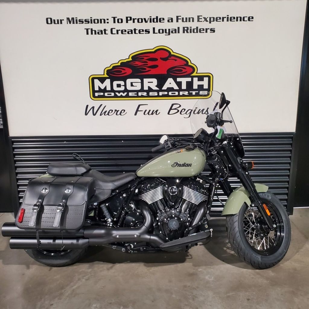 2025 Indian Motorcycle® Super Chief® Dark Horse® Moss Green DARK HORSE in Cedar Rapids, IA