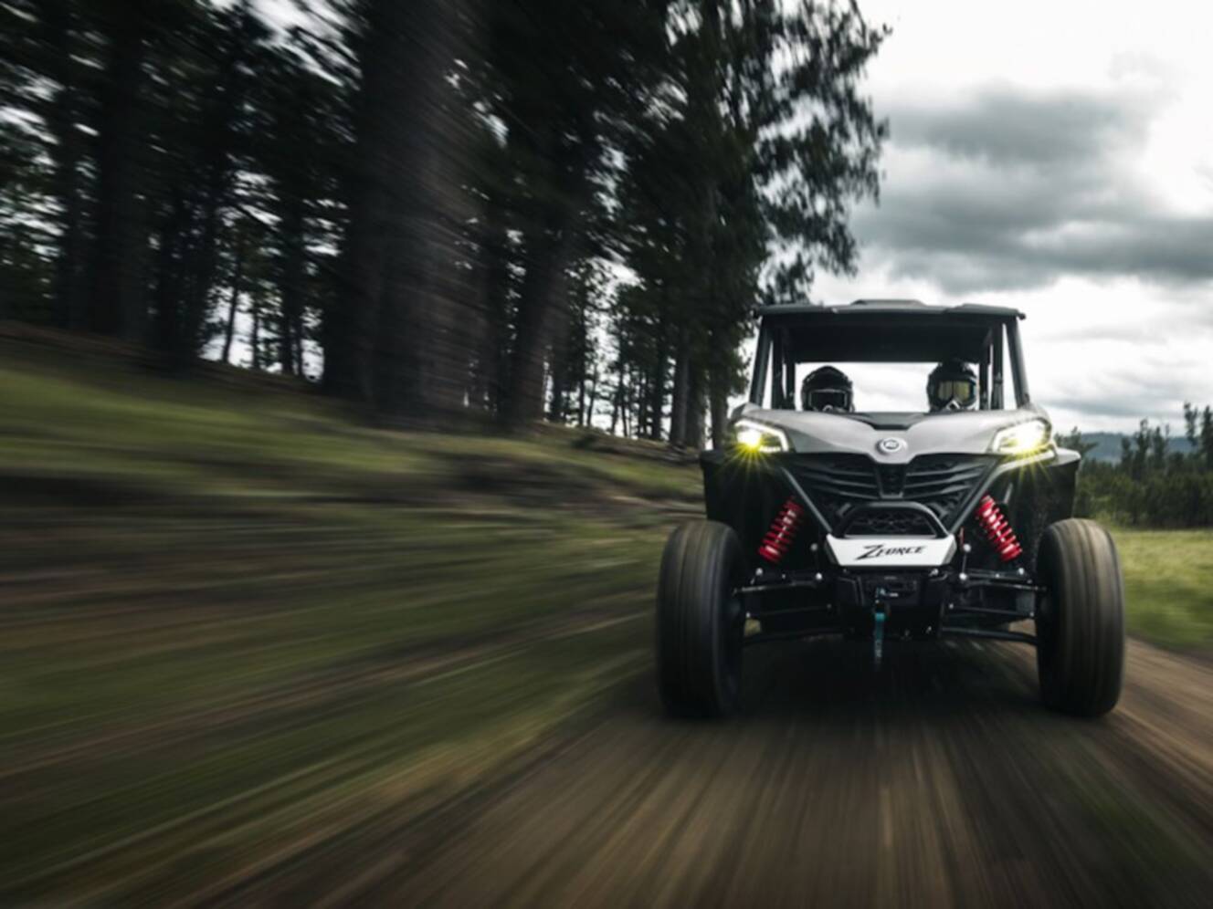 A photo of this 2026 CFMOTO ZFORCE 950 SPORT-4