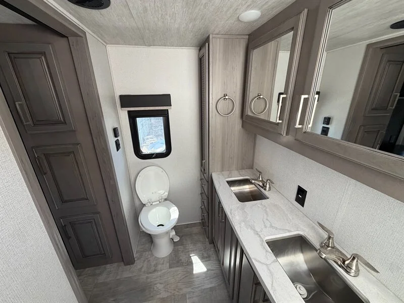 2020 Keystone Montana 3760FL