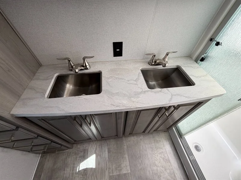 2020 Keystone Montana 3760FL