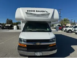 2025 THOR MOTOR COACH EDDIE BAUER 22EB