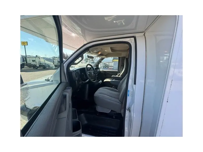 2025 THOR MOTOR COACH EDDIE BAUER 22EB