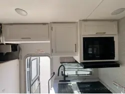 2025 THOR MOTOR COACH EDDIE BAUER 22EB