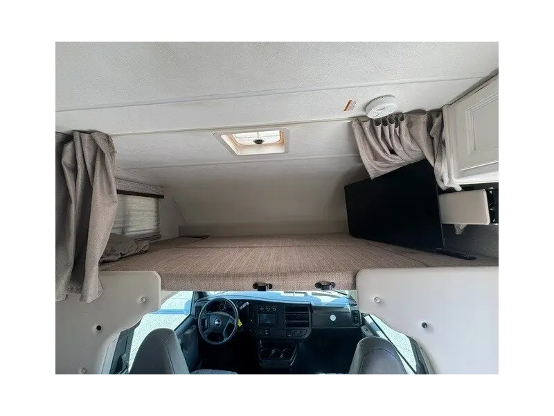 2025 THOR MOTOR COACH EDDIE BAUER 22EB