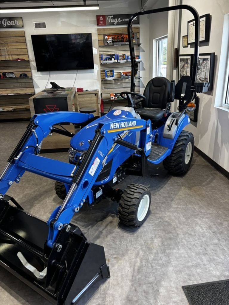 2026 New Holland Workmaster 25S Sub-Compact Open-Air + 100LC Loader in Chattanooga, TN