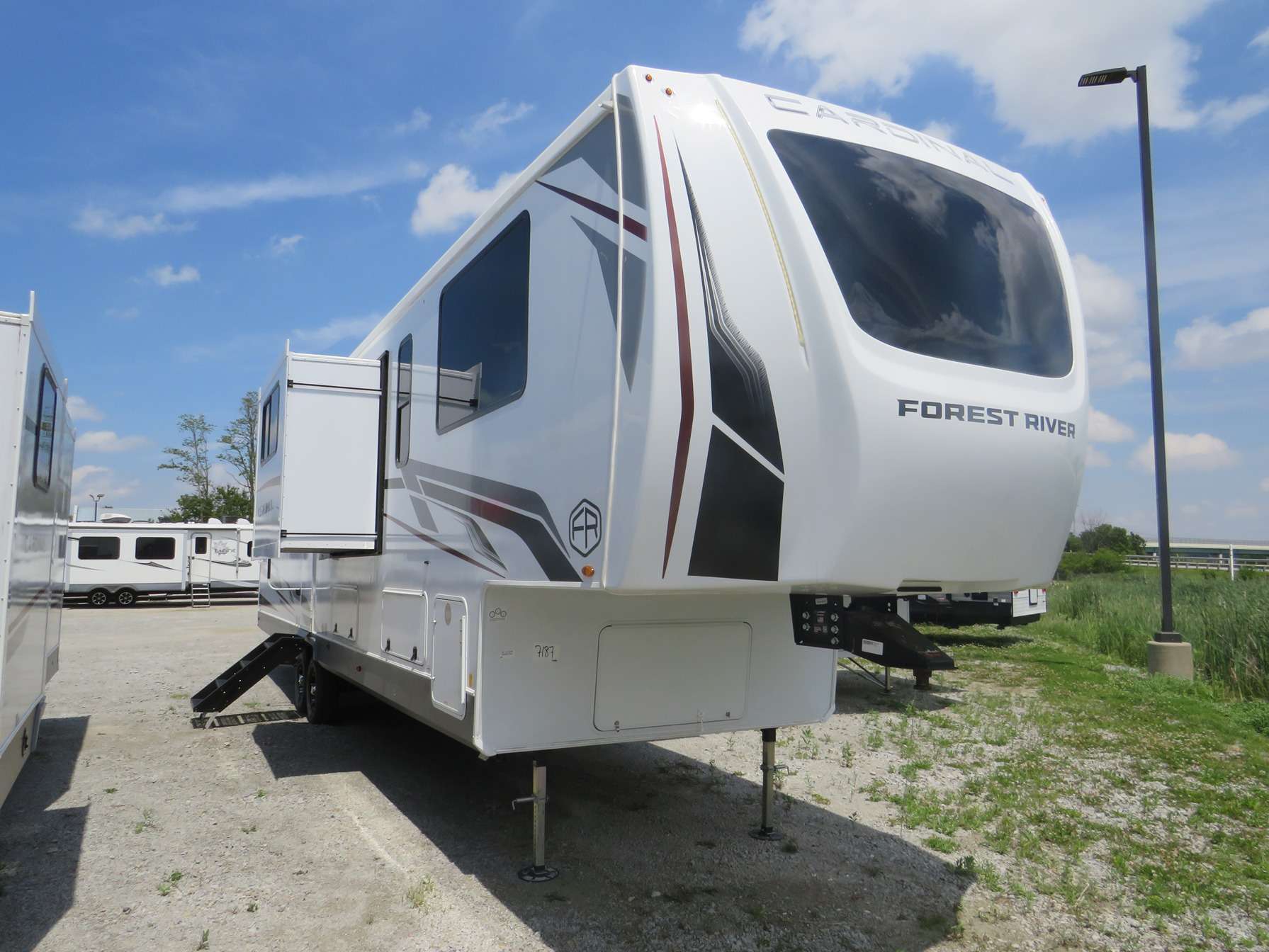 2026 Forest River CARDINAL 37GALLEY in wilmington OH
