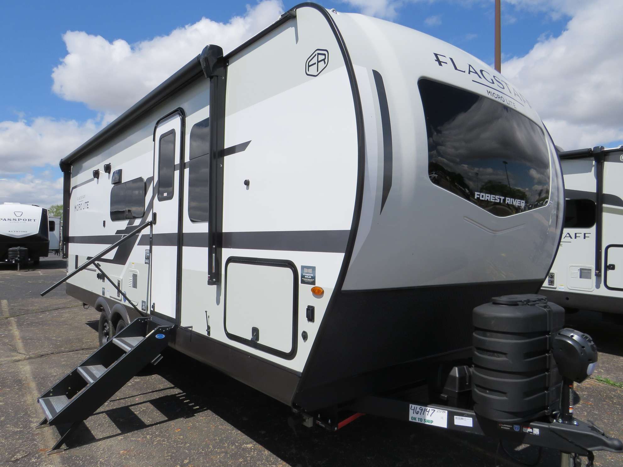 2026 Forest River FLAGSTAFF MICRO LITE 25FBH in jeffersonville OH