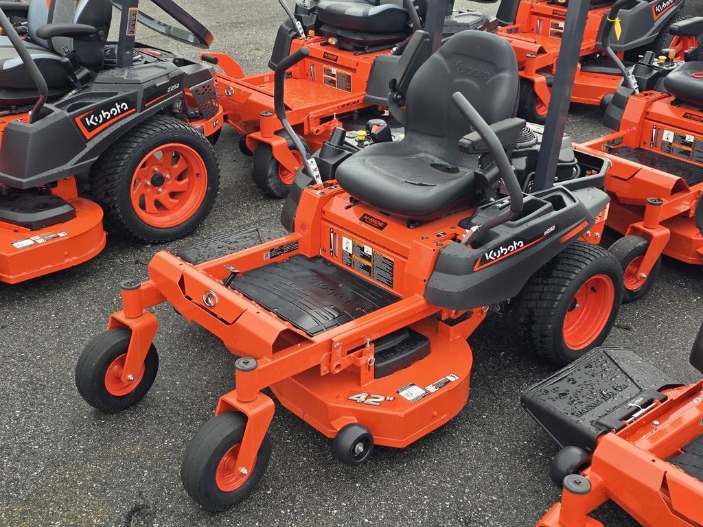 Kubota Zero-Turn Mowers Z232KW-42 in Live Oak, FL