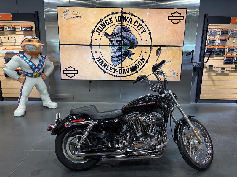 2007 Harley-Davidson SPORTSTER 1200 CUSTOM in Coralville, IA