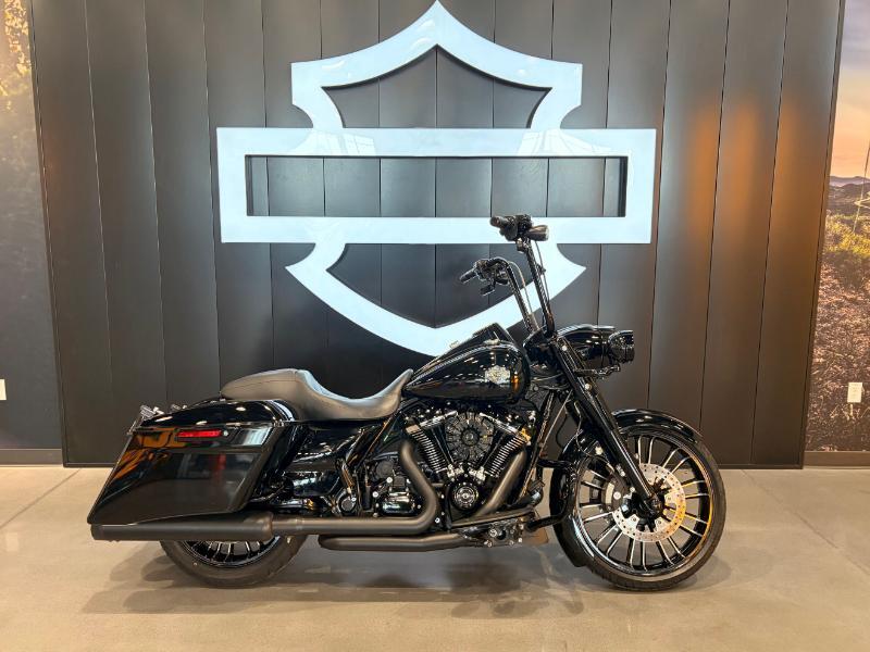 2021 Harley-Davidson ROAD KING SPECIAL SPECIAL in Appleton, WI