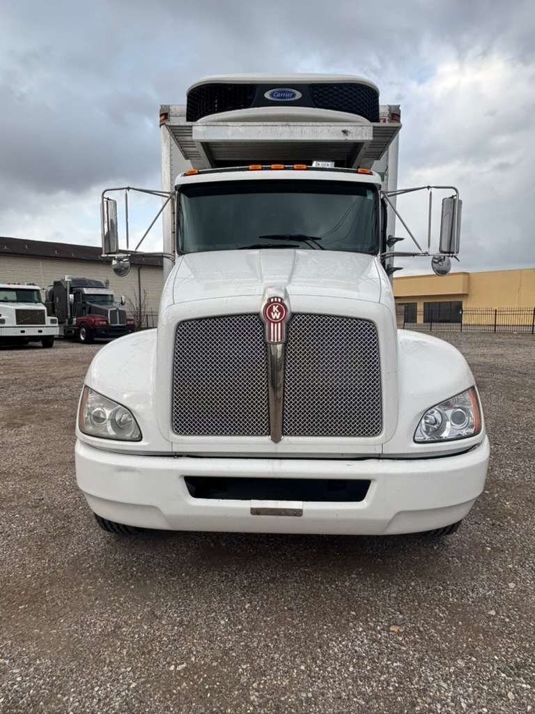 2021 KENWORTH T270 in Houston, TX