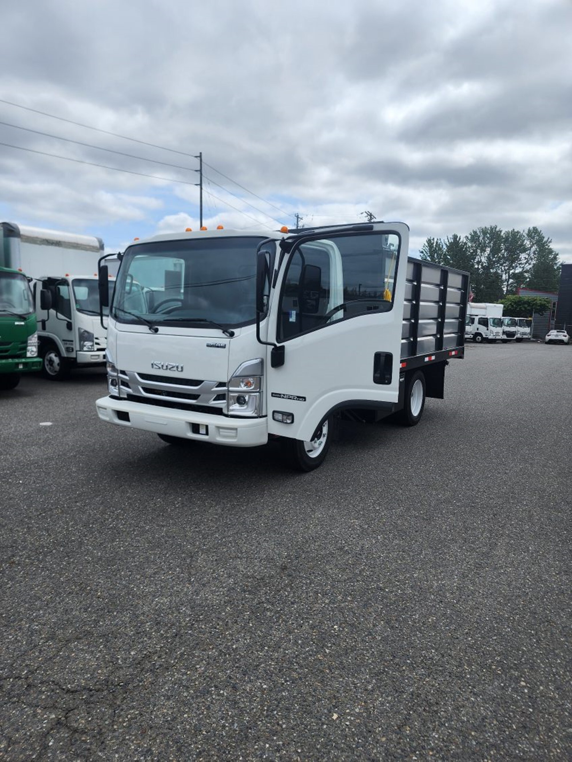 2026 ISUZU NPR HD in Tacoma, WA
