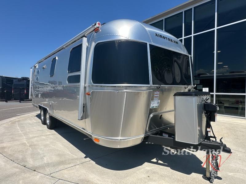 2026 Airstream Globetrotter 27FB Queen RV