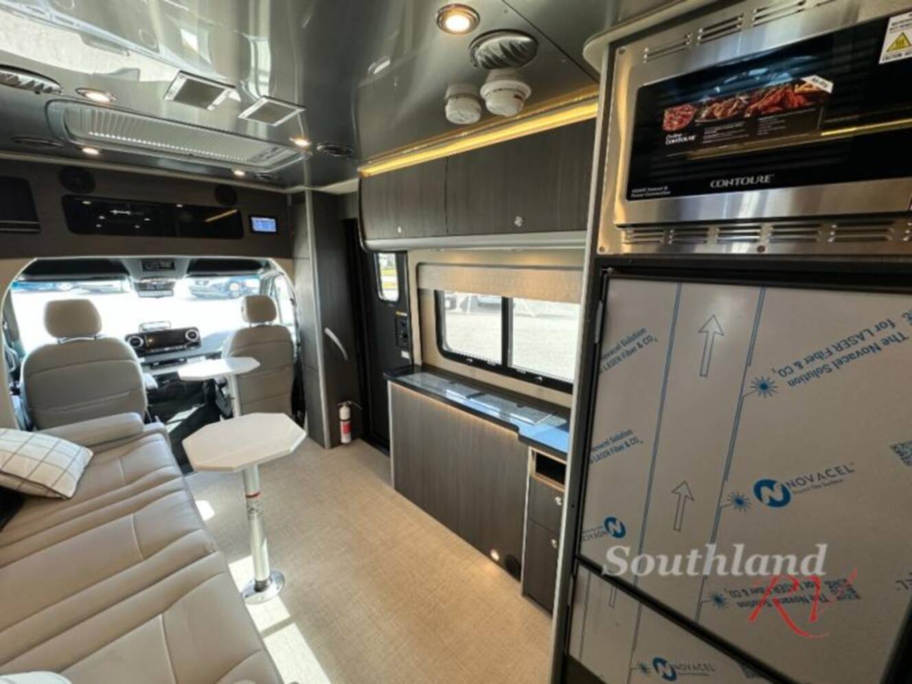 A photo of this 2026 Airstream Atlas Murphy Suite